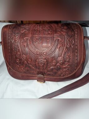 Vintage Paola Del Lungo Italian Hand-Tooled Brown Leather Crossbody Bag